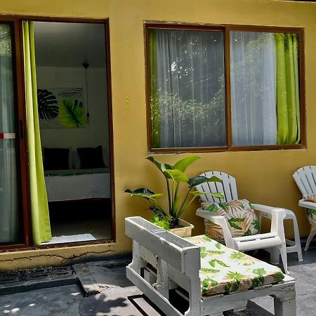 Freddy'S Place B&B Monteverde ภายนอก รูปภาพ
