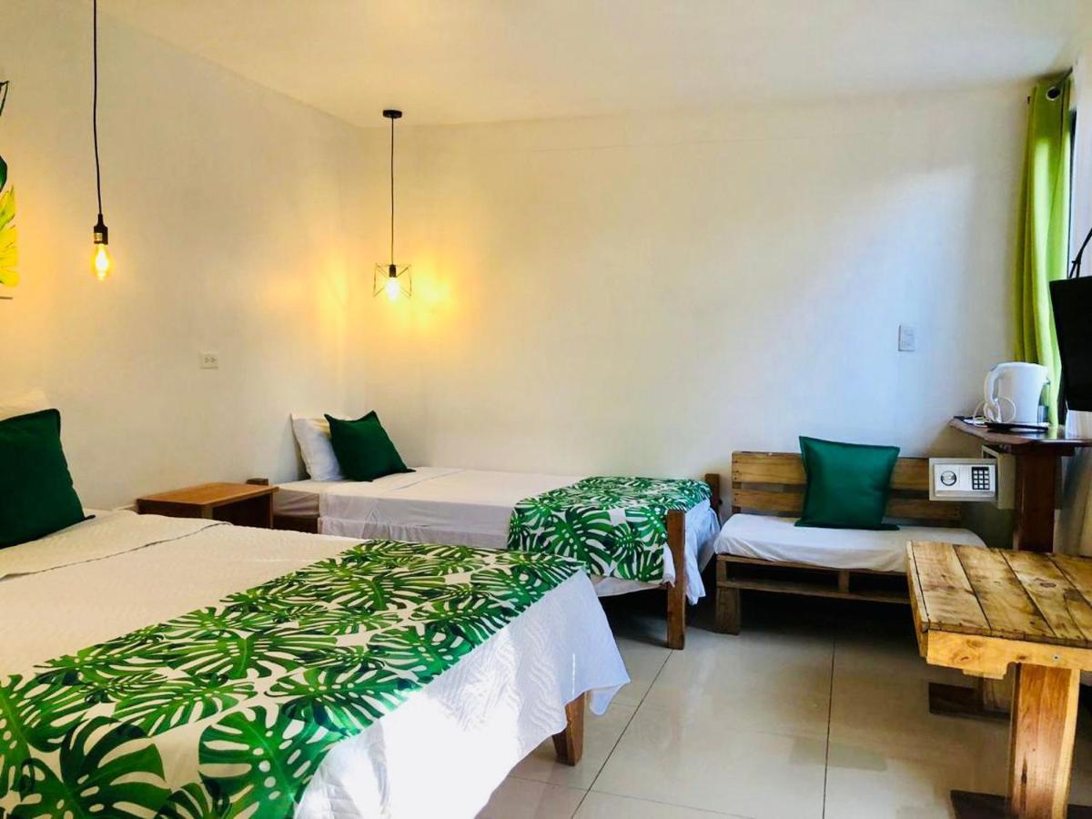 Freddy'S Place B&B Monteverde ภายนอก รูปภาพ
